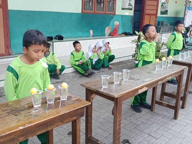 KEGIATAN SEMARAK LOMBA KEMERDEKAAN